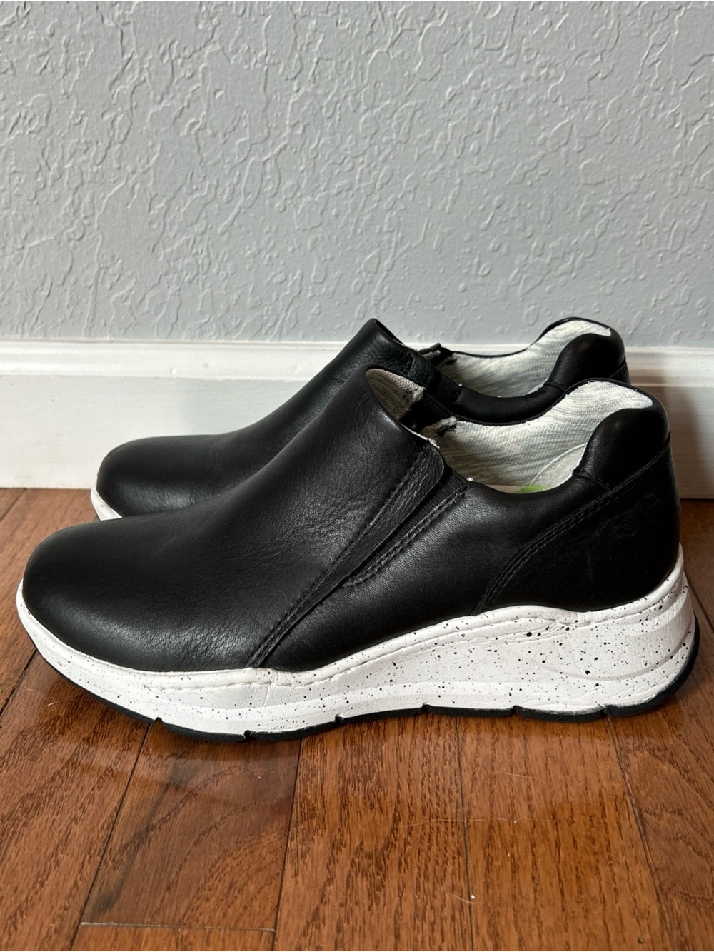 Nurse Mates Align Luna Shoes Sneakers Slip On Women’s Size 7.5 Black